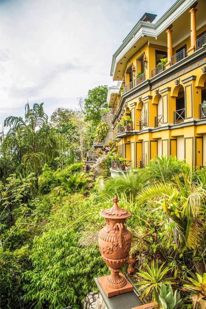 Zephyr Palace Luxury Hotel Хако Экстерьер фото