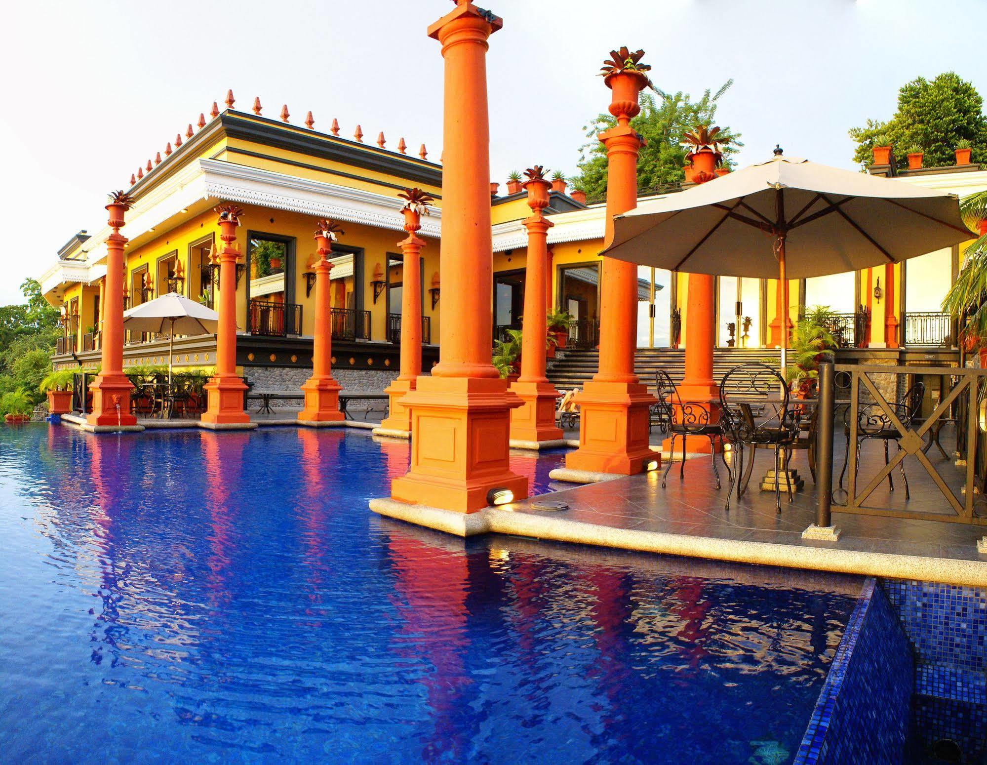 Zephyr Palace Luxury Hotel Хако Экстерьер фото